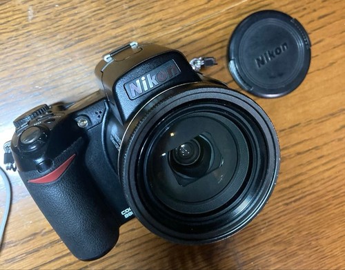 Nikon coolpix 8800 - , vr