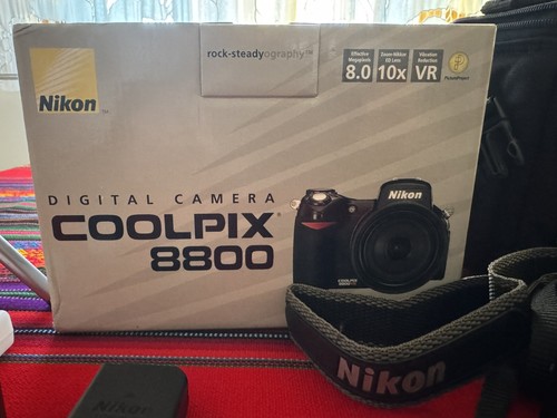 Digital camera nikon coolpix - camera,